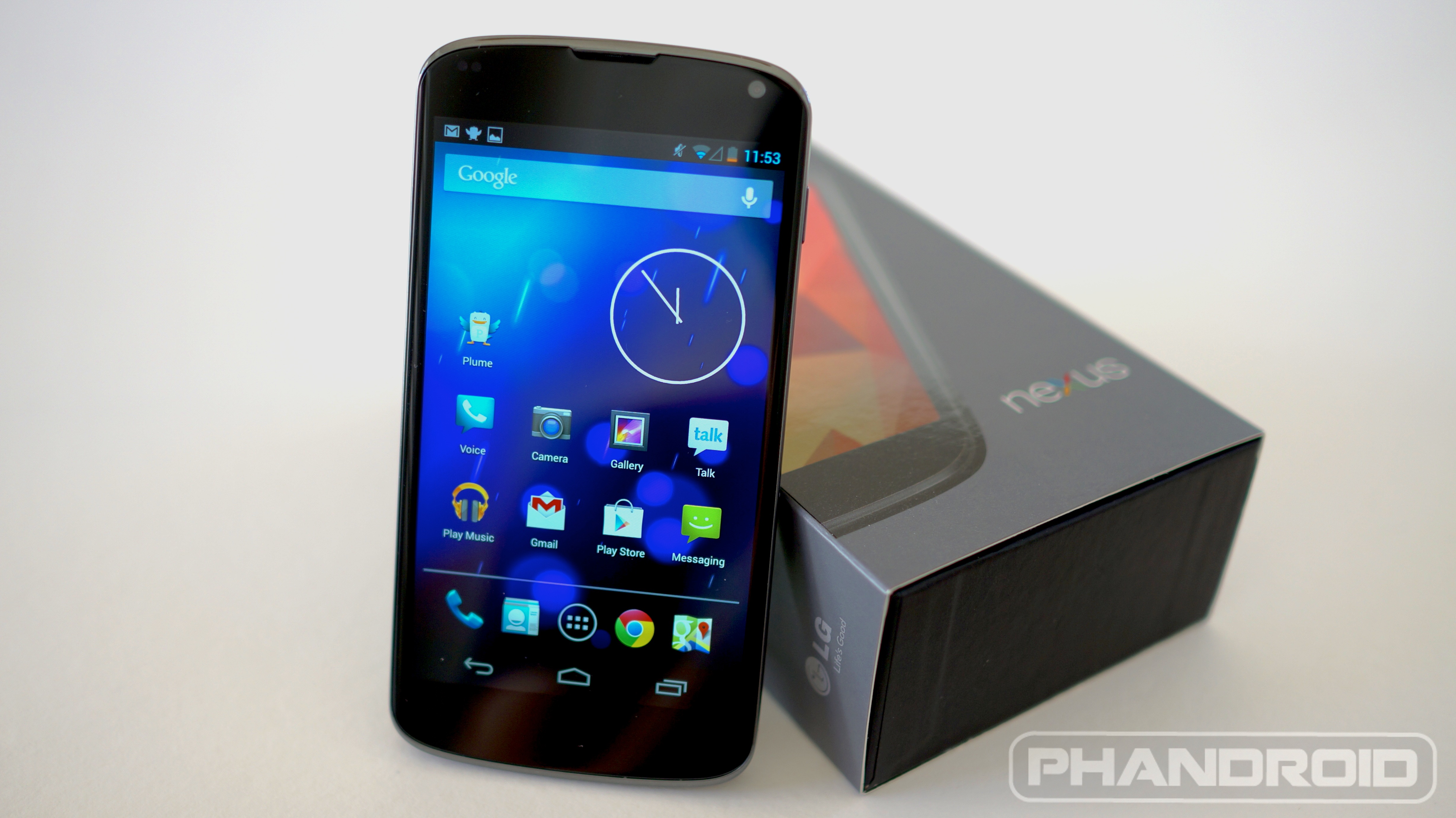 Nexus 4 Review: Budget-Friendly Yet High-End